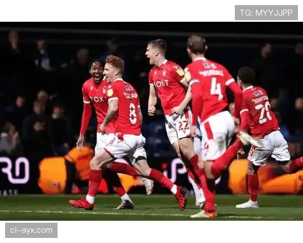 西汉姆联强势取胜,英超争冠征程迈出关键一步 西汉姆联强势取胜,英超争冠征程迈出关键一步